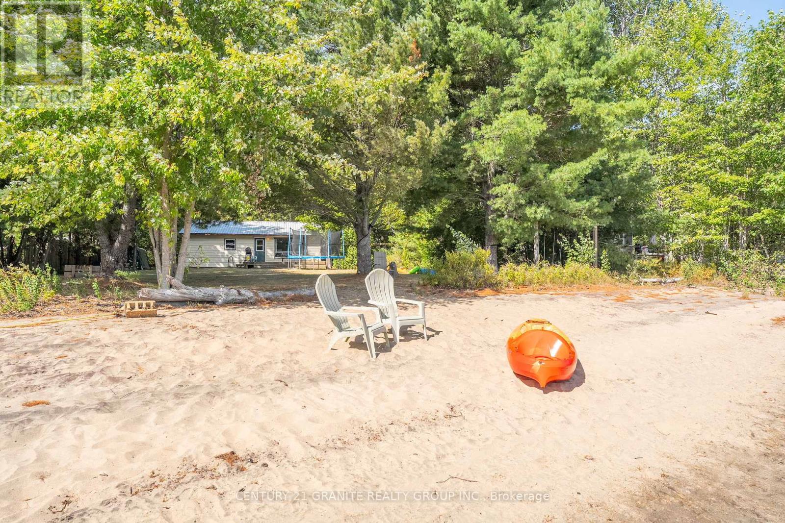 920 Papineau Lake Road, Hastings Highlands, Ontario  K0L 2R0 - Photo 1 - X12352716