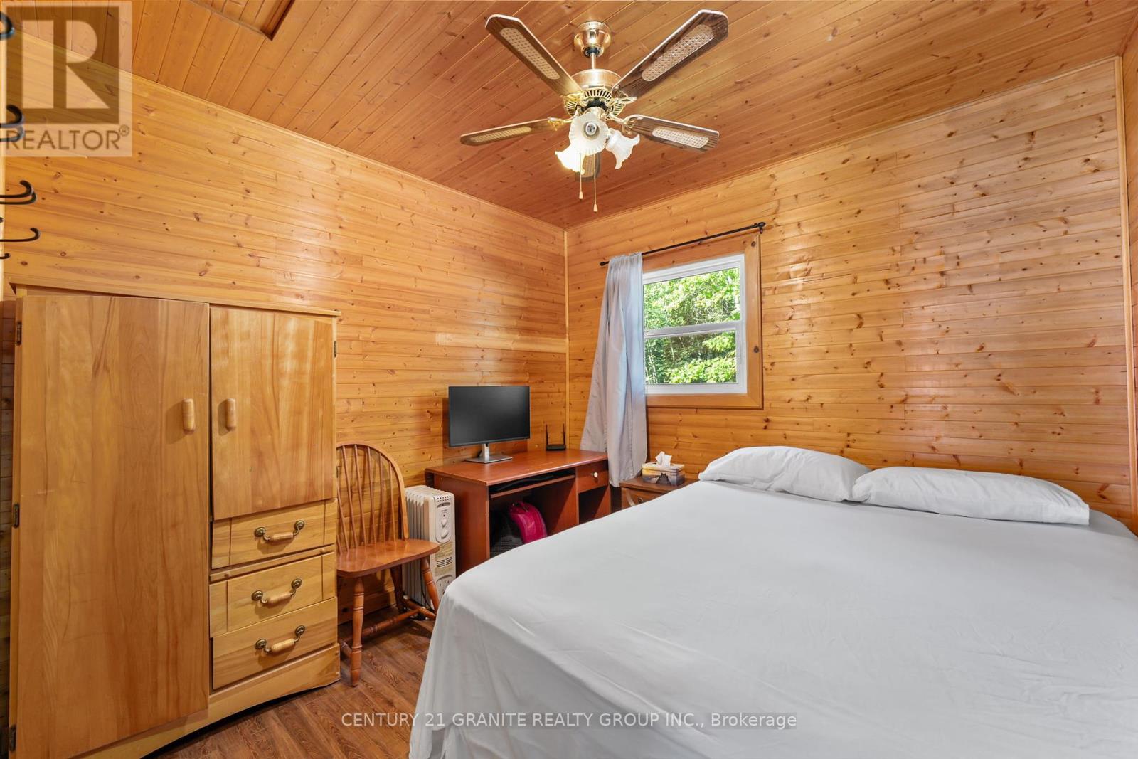 920 Papineau Lake Road, Hastings Highlands, Ontario  K0L 2R0 - Photo 21 - X12352716