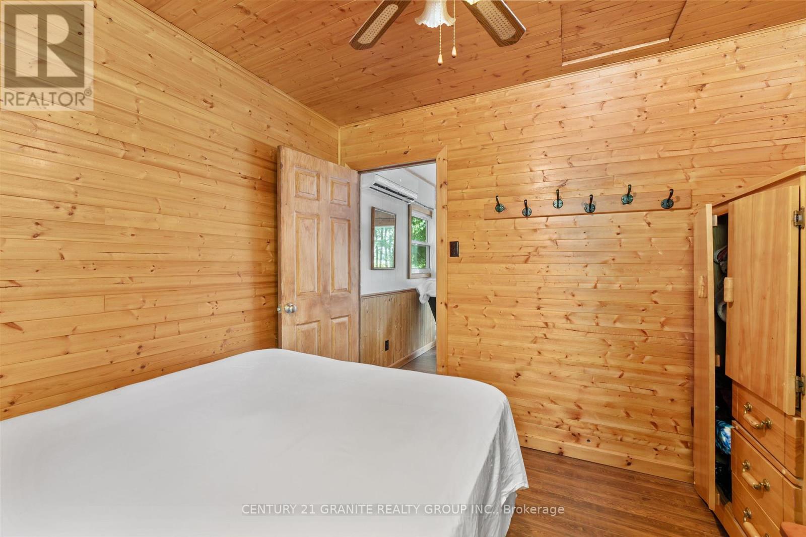 920 Papineau Lake Road, Hastings Highlands, Ontario  K0L 2R0 - Photo 22 - X12352716