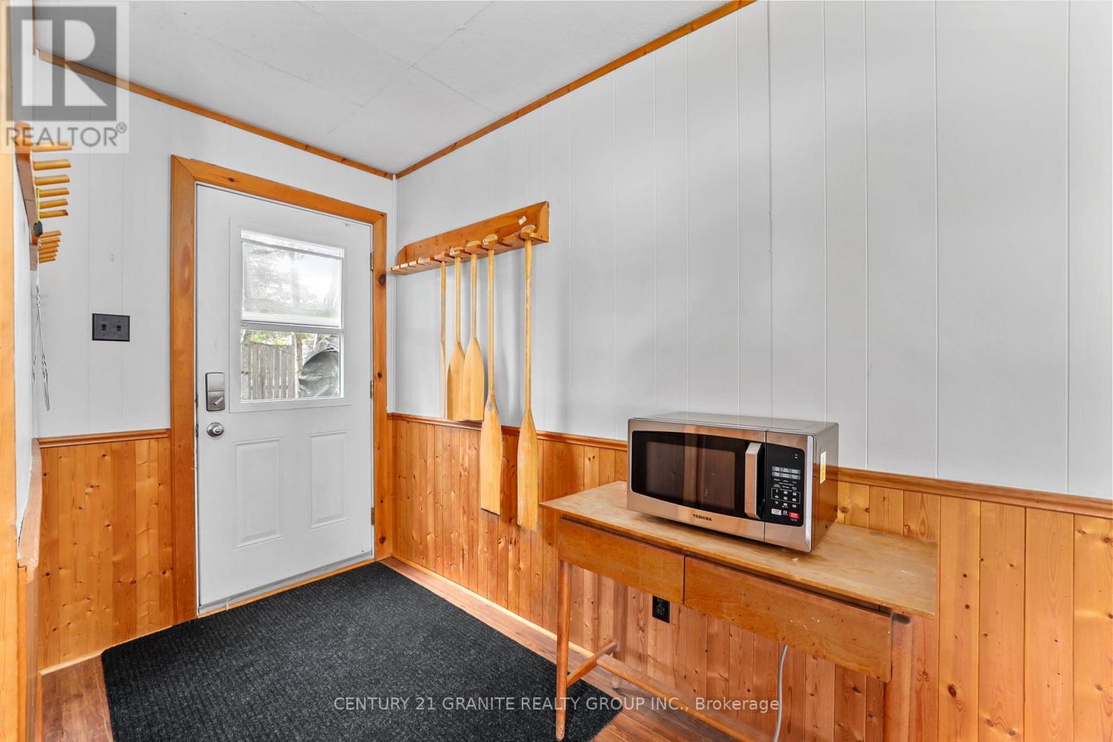 920 Papineau Lake Road, Hastings Highlands, Ontario  K0L 2R0 - Photo 5 - X12352716