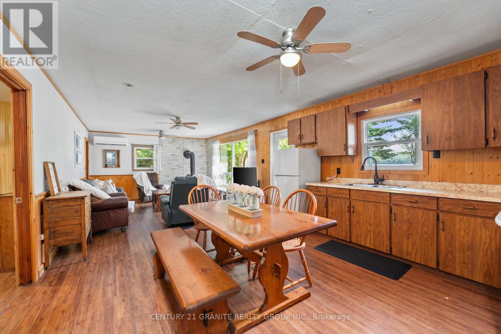 920 Papineau Lake Road, Hastings Highlands, Ontario  K0L 2R0 - Photo 8 - X12352716