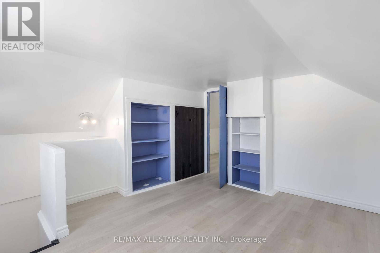 67 Murray Street, Kawartha Lakes, Ontario  K0M 1N0 - Photo 20 - X12352769