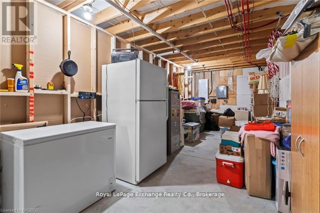 615 Cayuga Crescent, Huron-Kinloss, Ontario N2Z 2X3 - Photo 20 - X12352726