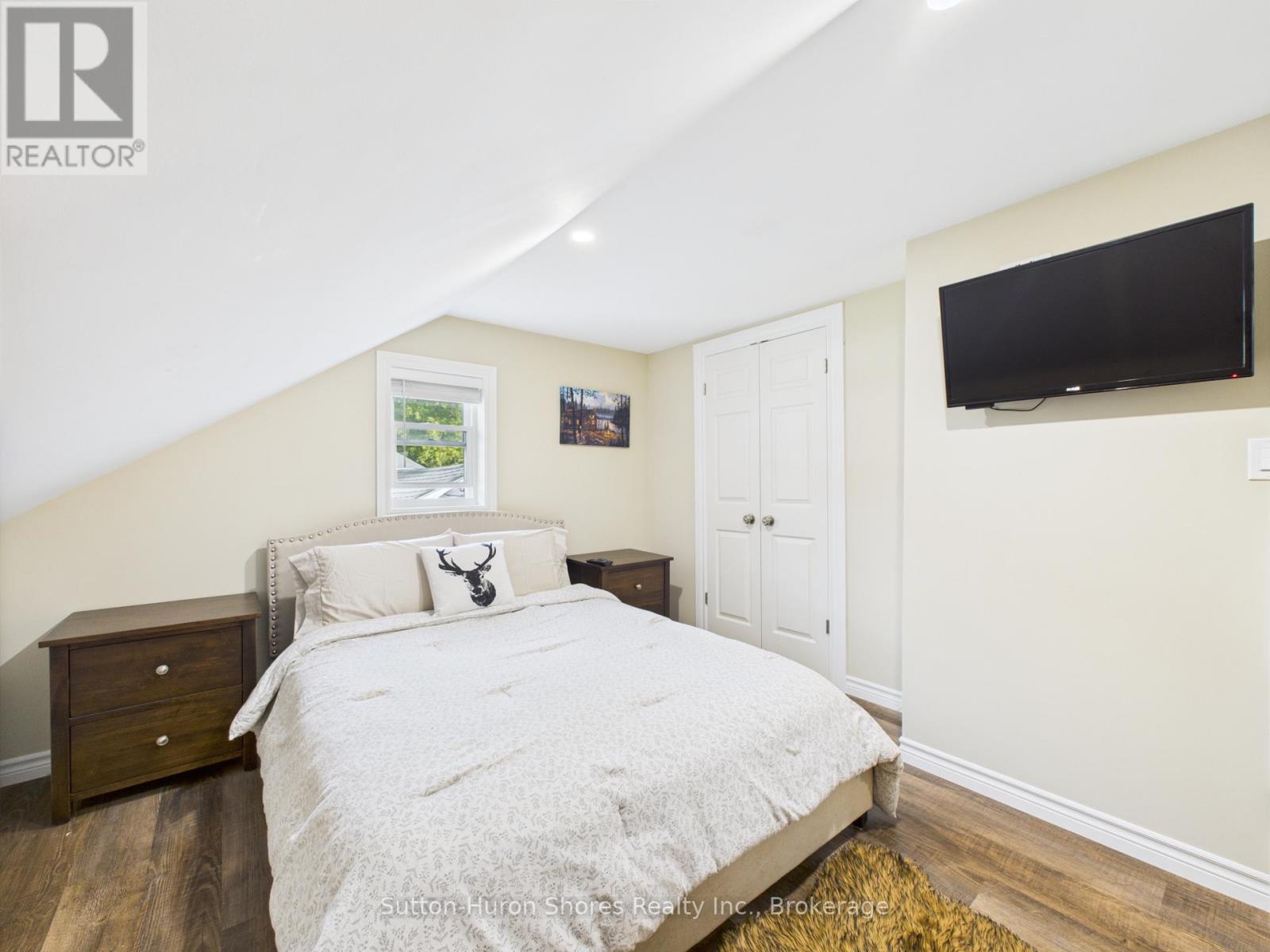 24 Market Street, Arran-Elderslie, Ontario N0H 2N0 - Photo 22 - X12352772