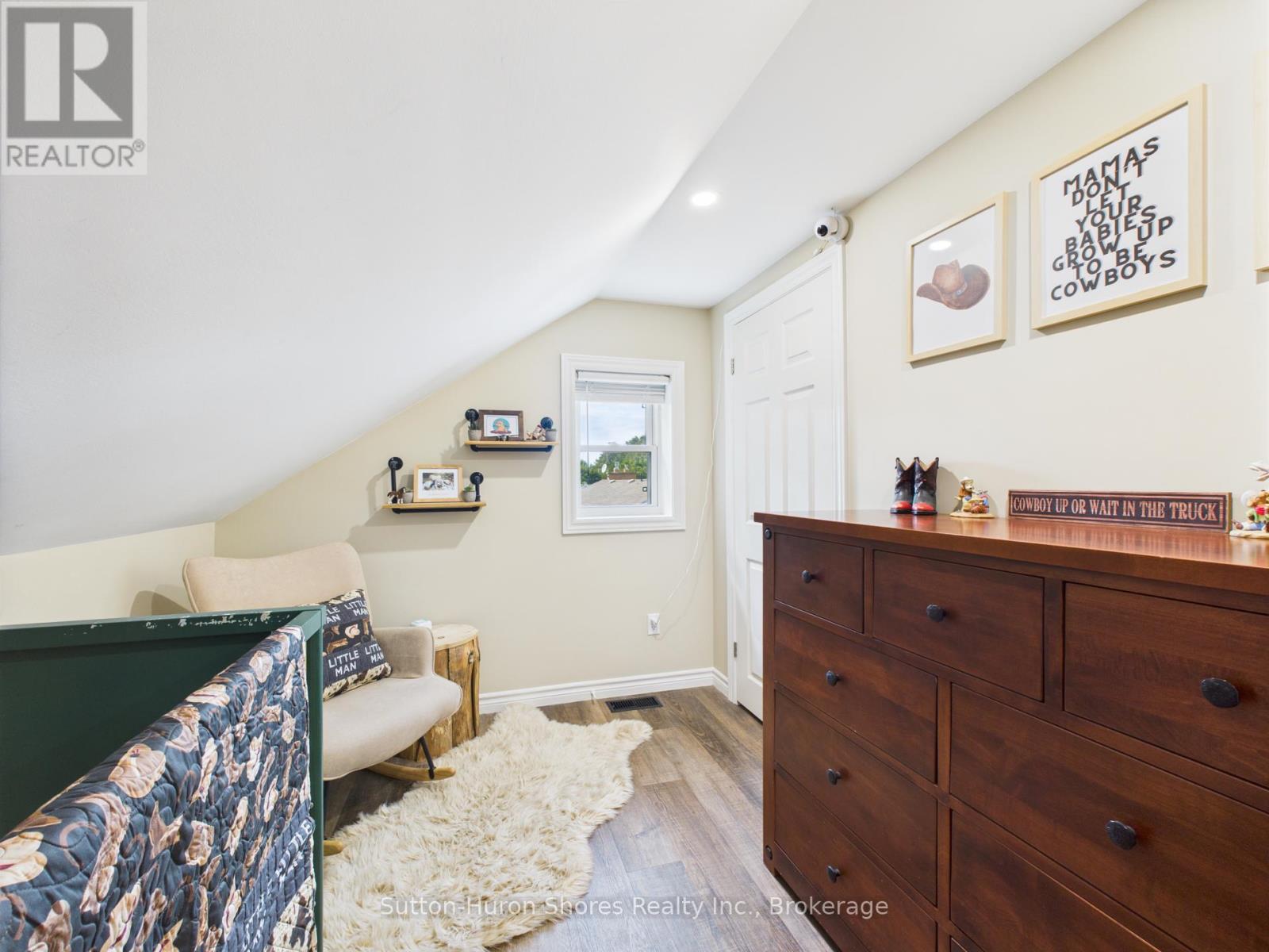 24 Market Street, Arran-Elderslie, Ontario N0H 2N0 - Photo 24 - X12352772