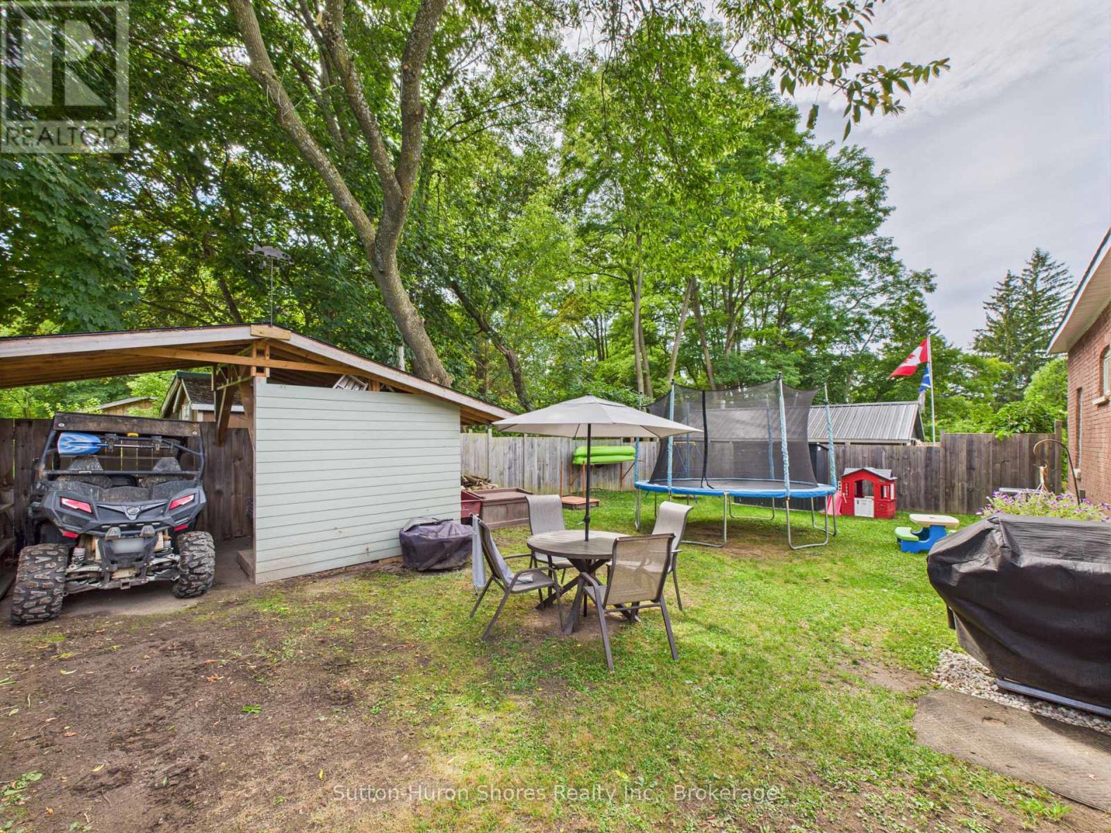 24 Market Street, Arran-Elderslie, Ontario N0H 2N0 - Photo 5 - X12352772