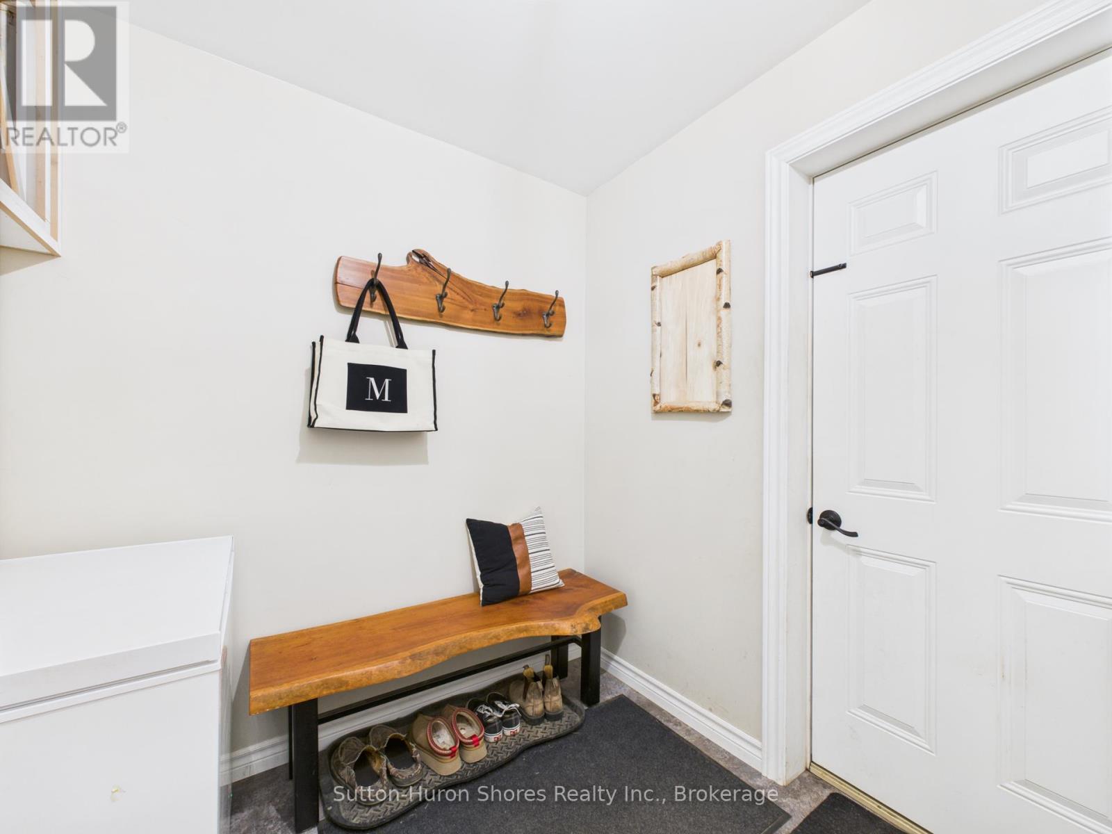 24 Market Street, Arran-Elderslie, Ontario N0H 2N0 - Photo 7 - X12352772