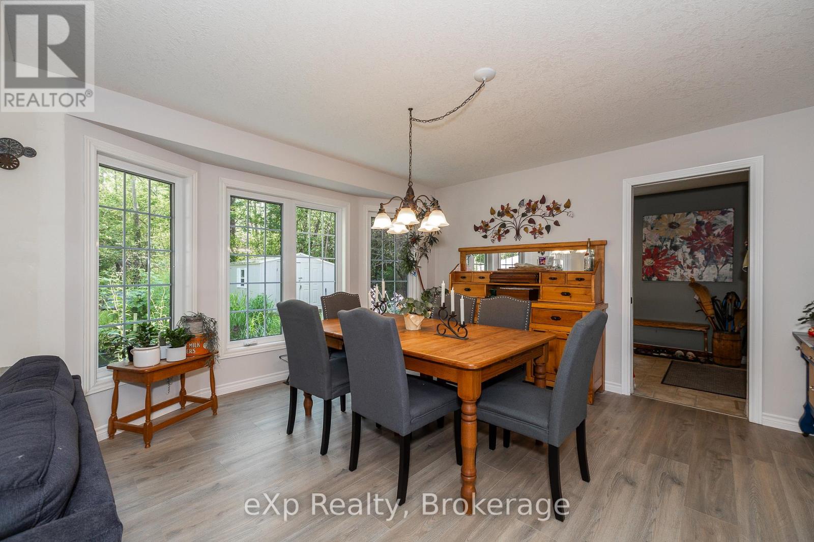 126 Wilson Drive, Georgian Bluffs, Ontario  N0H 2T0 - Photo 16 - X12352782