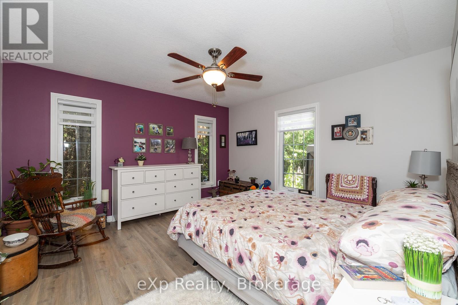 126 Wilson Drive, Georgian Bluffs, Ontario  N0H 2T0 - Photo 19 - X12352782