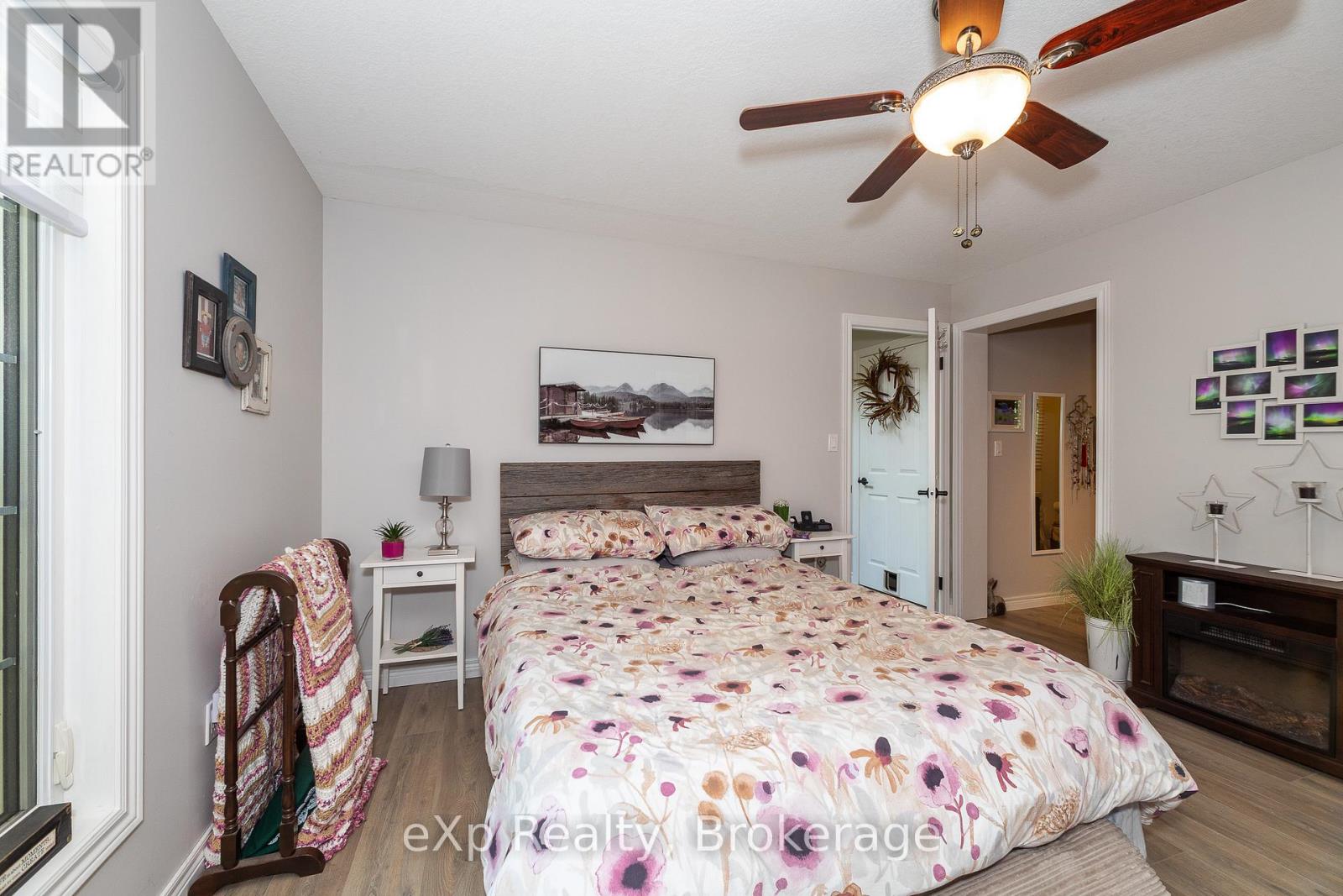 126 Wilson Drive, Georgian Bluffs, Ontario  N0H 2T0 - Photo 20 - X12352782