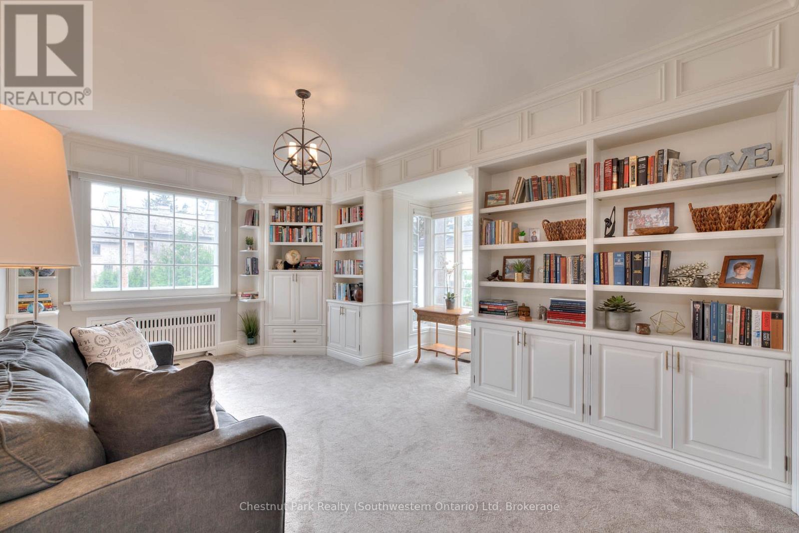 26 Lemon Street, Guelph, Ontario N1E 2G9 - Photo 24 - X12352787