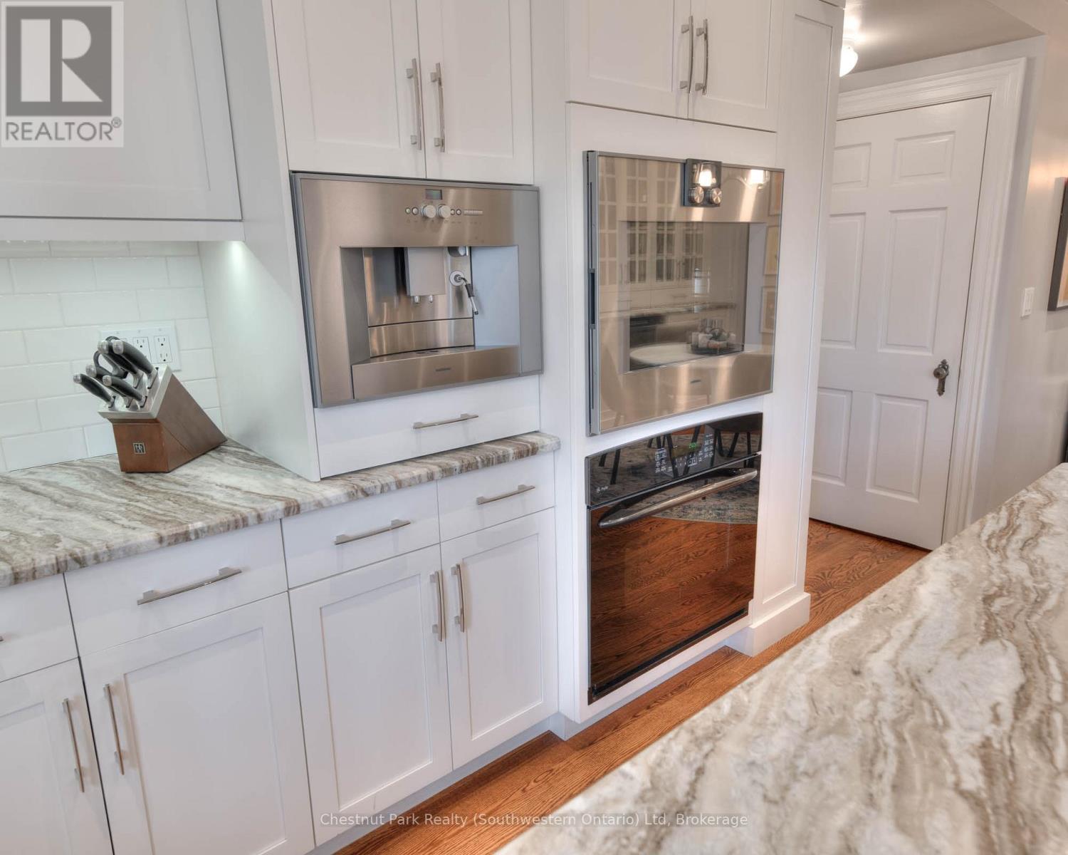 26 Lemon Street, Guelph, Ontario N1E 2G9 - Photo 34 - X12352787