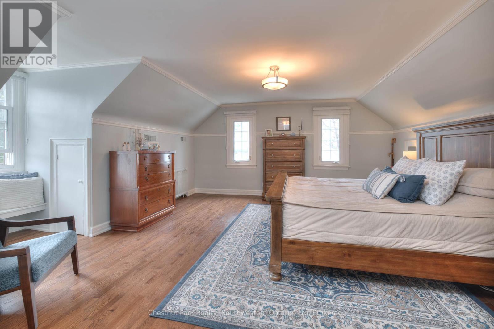 26 Lemon Street, Guelph, Ontario N1E 2G9 - Photo 36 - X12352787