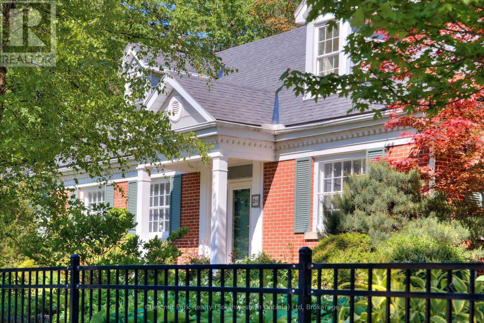 26 Lemon Street, Guelph, Ontario N1E 2G9 - Photo 4 - X12352787