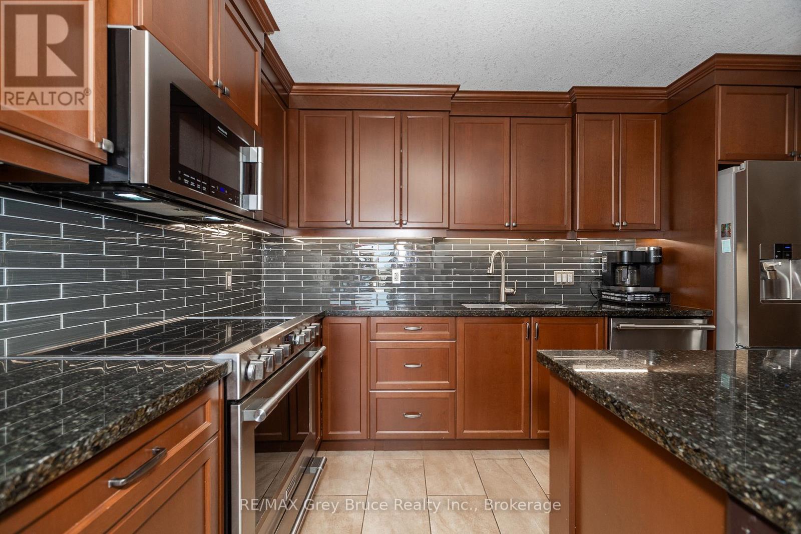 2591 7th Ave E, Owen Sound, Ontario N4K 6V1 - Photo 9 - X12352814