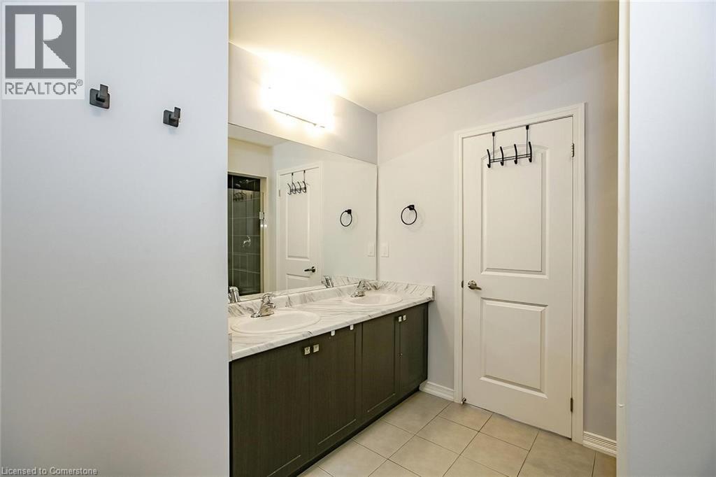 154 Munro Circle, Brantford, Ontario  N3T 5L6 - Photo 41 - 40761018