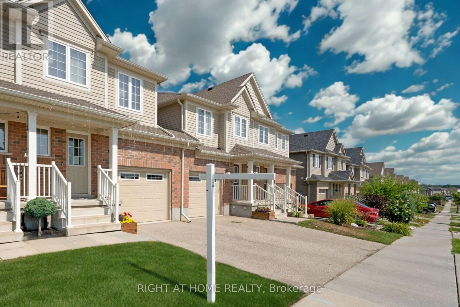 Property at 63 GRAND FLATS TRAIL image 1