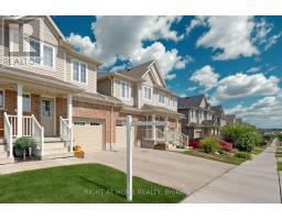 63 GRAND FLATS TRAIL, Kitchener, Ontario