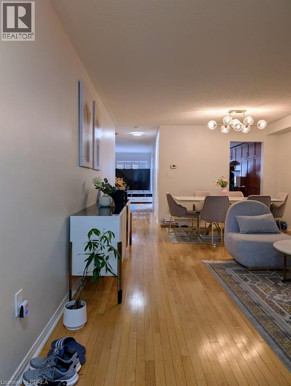 Property at 10 POLAR BEAR Place image 3