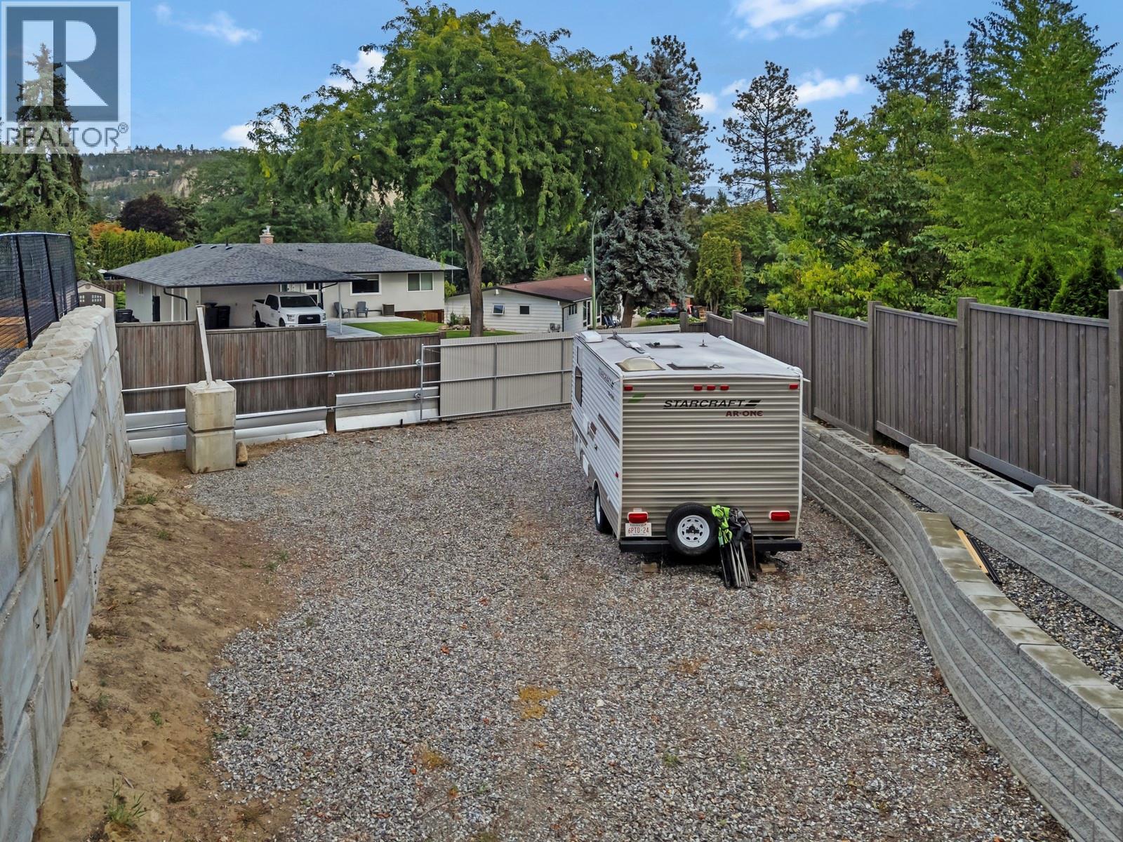 1552 Pinehurst Crescent, Kelowna, British Columbia  V1Y 4H9 - Photo 19 - 10358502