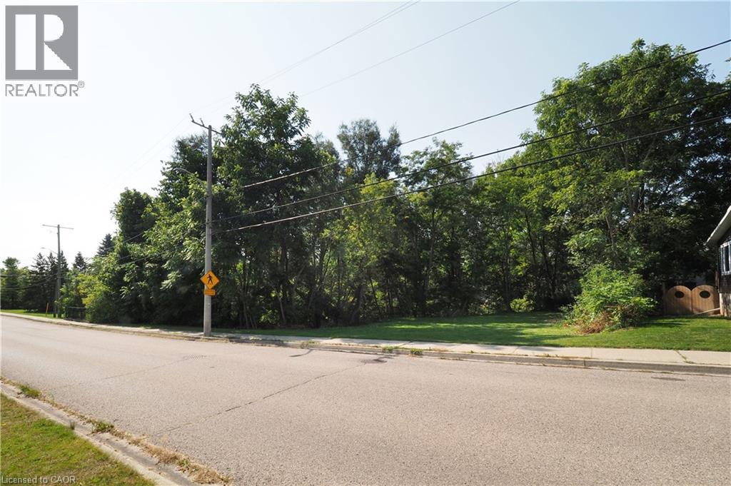 150 Brewery Street, Baden, Ontario  N3A 2S8 - Photo 13 - 40647478