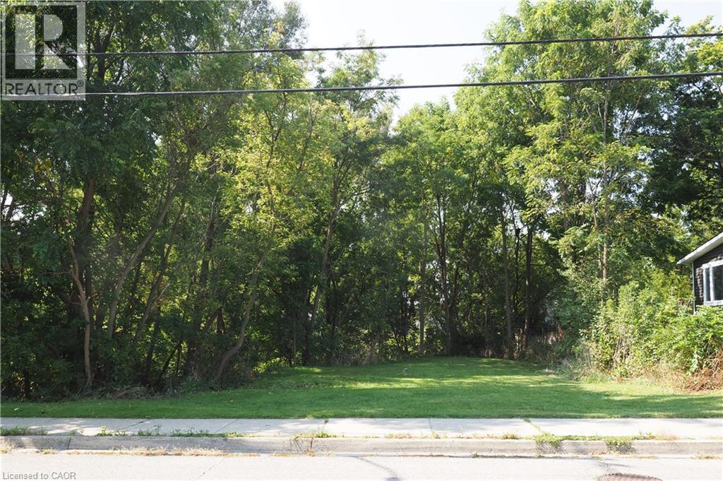 150 Brewery Street, Baden, Ontario  N3A 2S8 - Photo 12 - 40647478