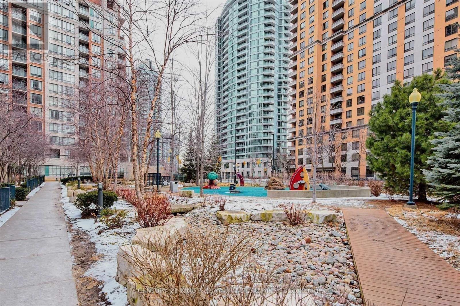 Th5 - 500 Doris Avenue, Toronto, Ontario  M2N 0C1 - Photo 22 - C12352734