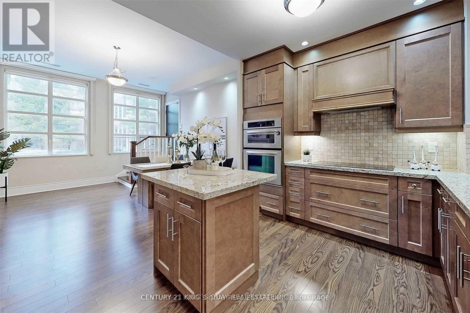 Th5 - 500 Doris Avenue, Toronto, Ontario  M2N 0C1 - Photo 6 - C12352734