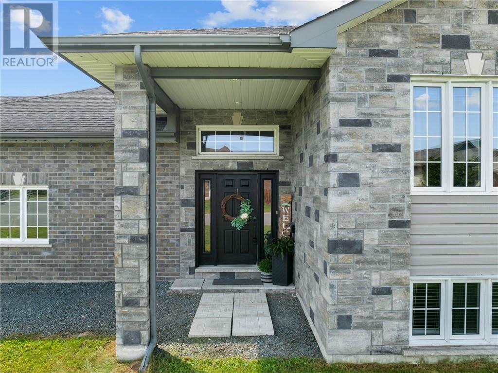 3668 Keith Avenue, Chelmsford, Ontario  P0M 1L0 - Photo 3 - 2124193