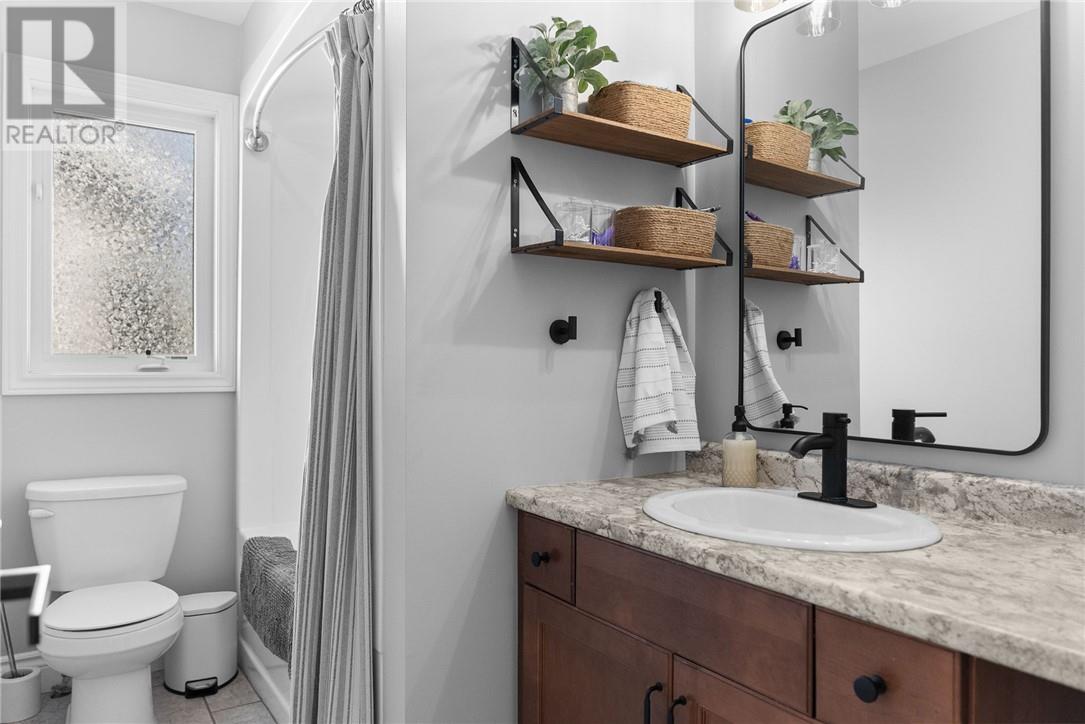 3668 Keith Avenue, Chelmsford, Ontario  P0M 1L0 - Photo 32 - 2124193