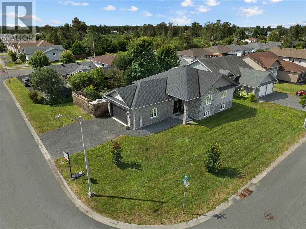 3668 Keith Avenue, Chelmsford, Ontario  P0M 1L0 - Photo 8 - 2124193