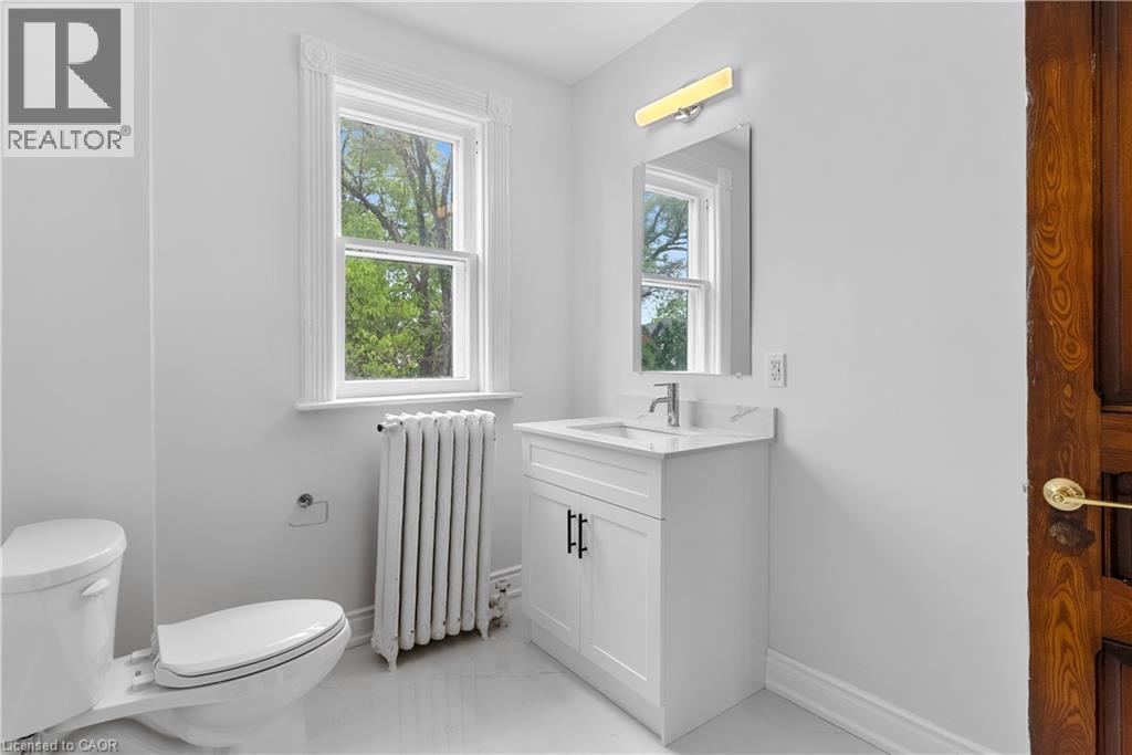 18 Weber Street W Unit# Office 8, Kitchener, Ontario  N2H 3Z2 - Photo 6 - 40701383