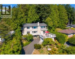 4964 Lochside Dr Cordova Bay