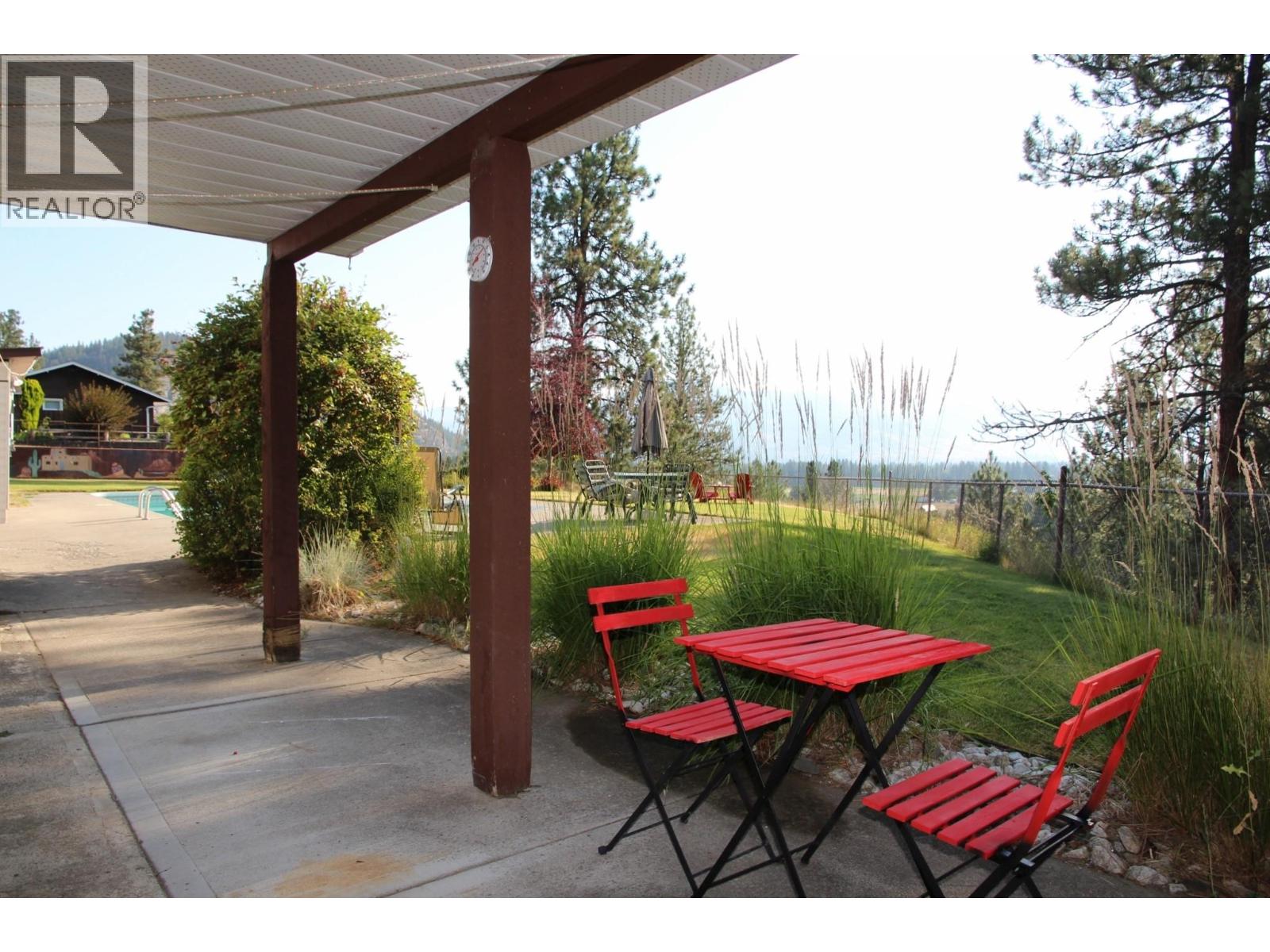 5440 41 Highway, Grand Forks, British Columbia  V0H 1H5 - Photo 22 - 10351314