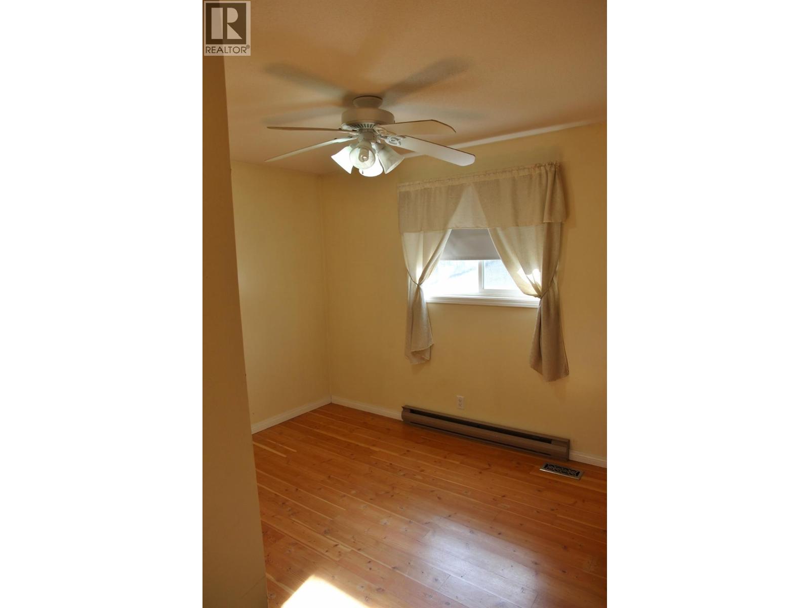 5440 41 Highway, Grand Forks, British Columbia  V0H 1H5 - Photo 5 - 10351314