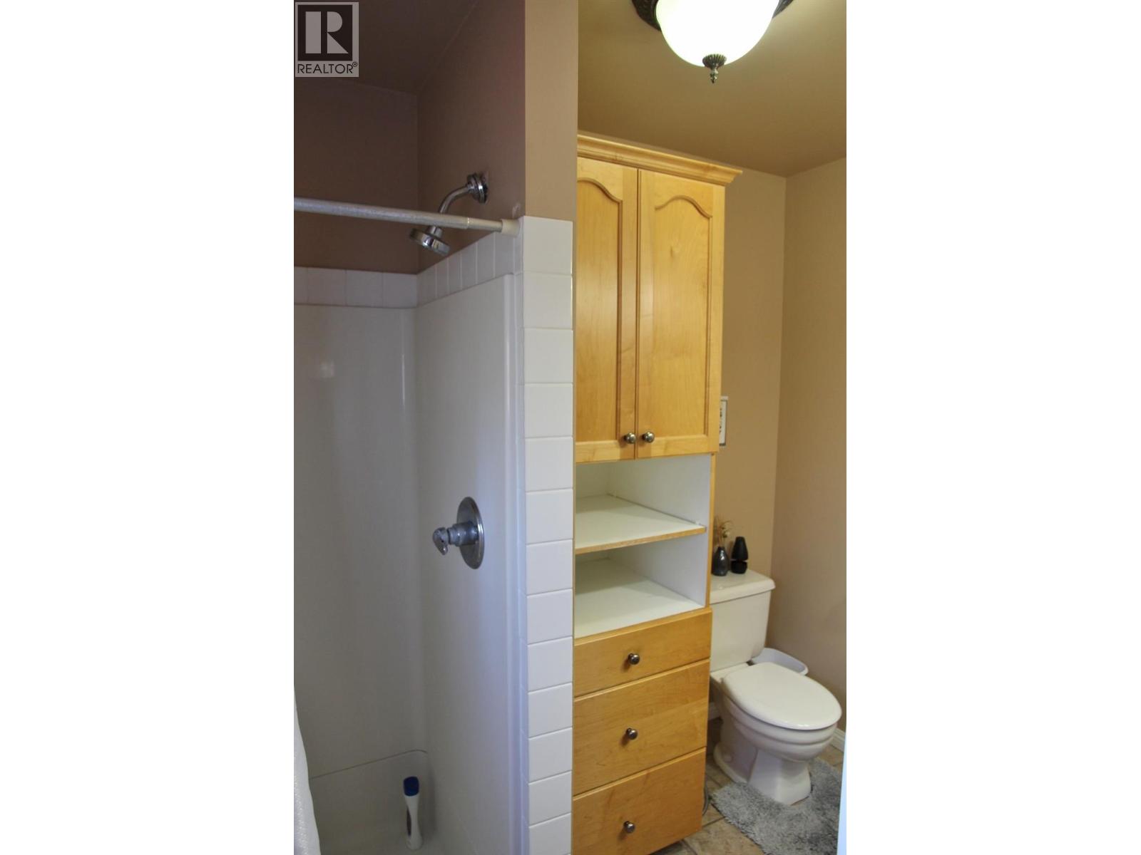 5440 41 Highway, Grand Forks, British Columbia  V0H 1H5 - Photo 7 - 10351314