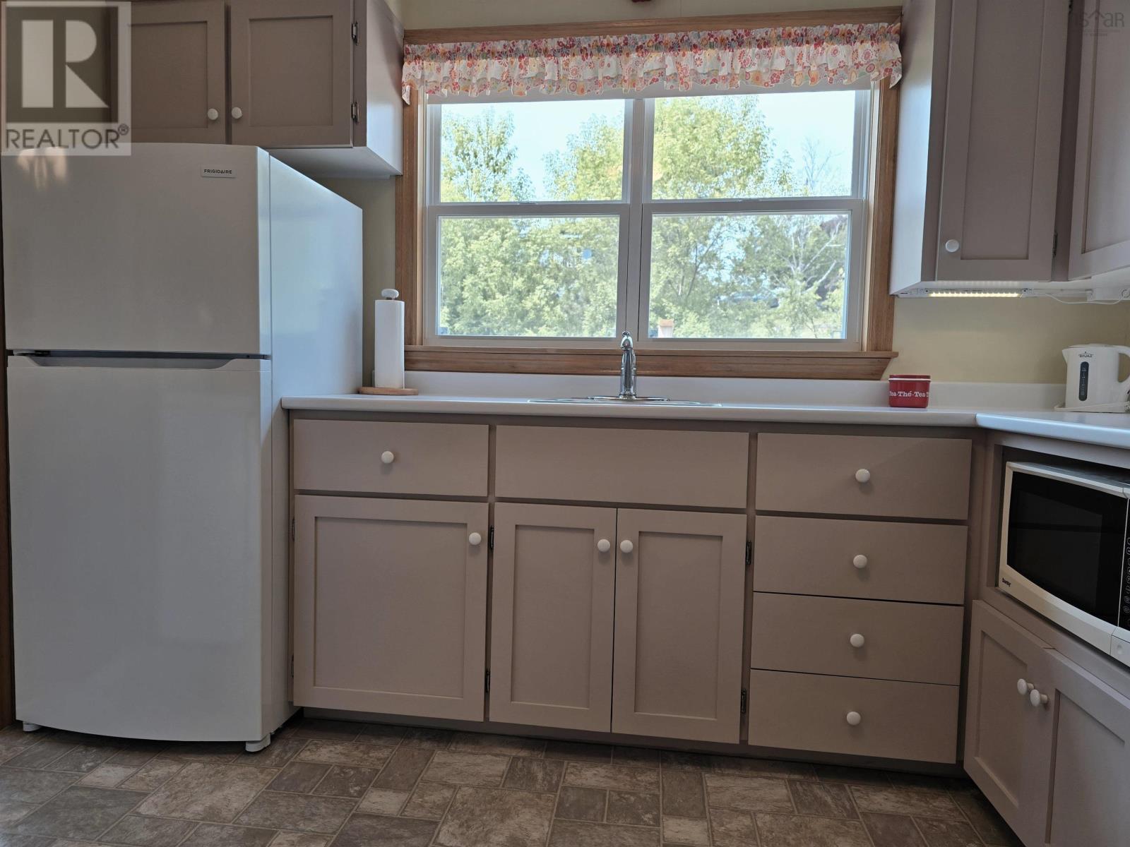 Property at 114 Sanborne Street image 5