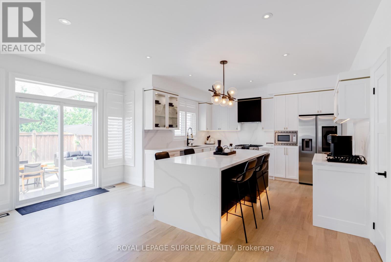 274 Blue Dasher Boulevard, Bradford West Gwillimbury, Ontario  L3Z 4J1 - Photo 11 - N12352776