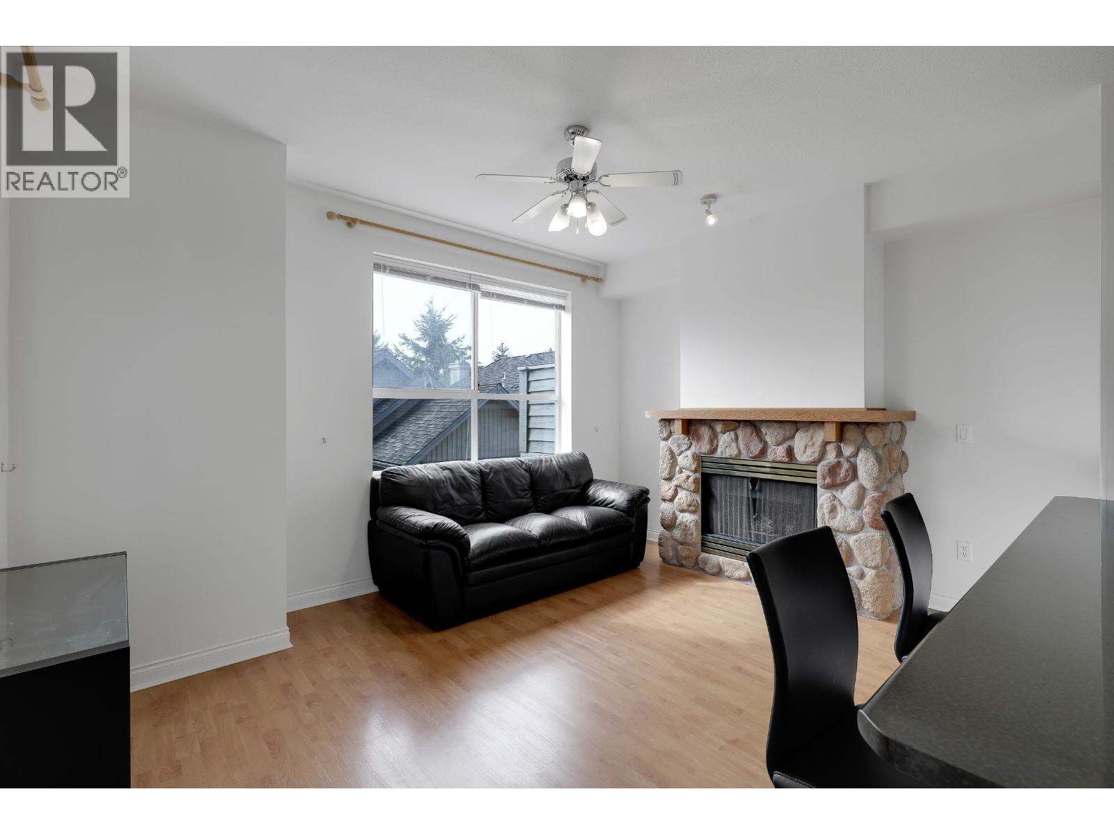220 1465 Parkway Boulevard, Coquitlam, British Columbia  V3E 3E6 - Photo 13 - R3038425