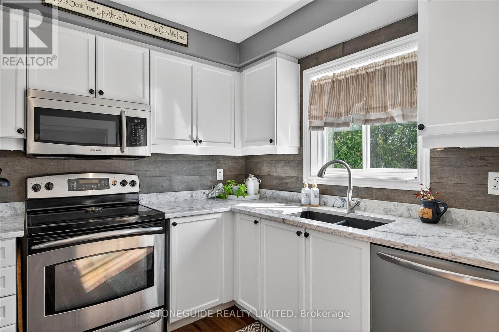 1726 Ravenwood Drive, Peterborough West, Ontario  K9K 2P6 - Photo 11 - X12352856