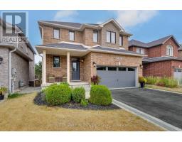 22 Britannic Lane, Barrie (Innis-Shore), Ca