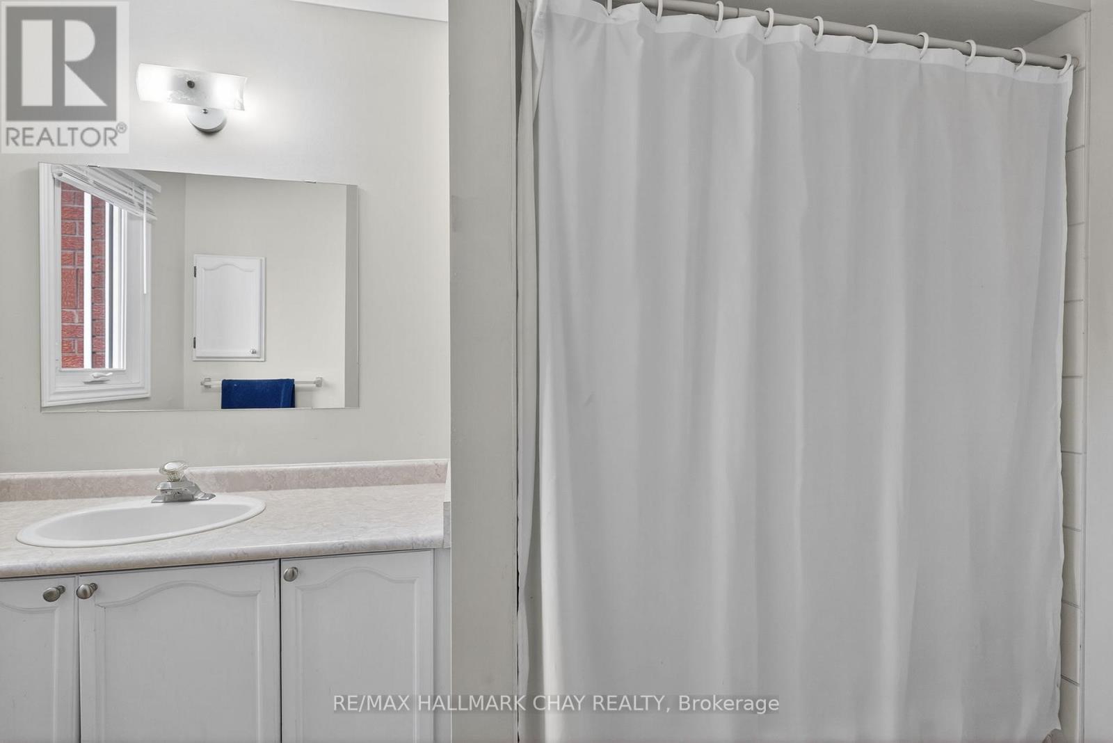 49 Mcdougall Drive, Barrie, Ontario  L4N 7H7 - Photo 39 - S12352784