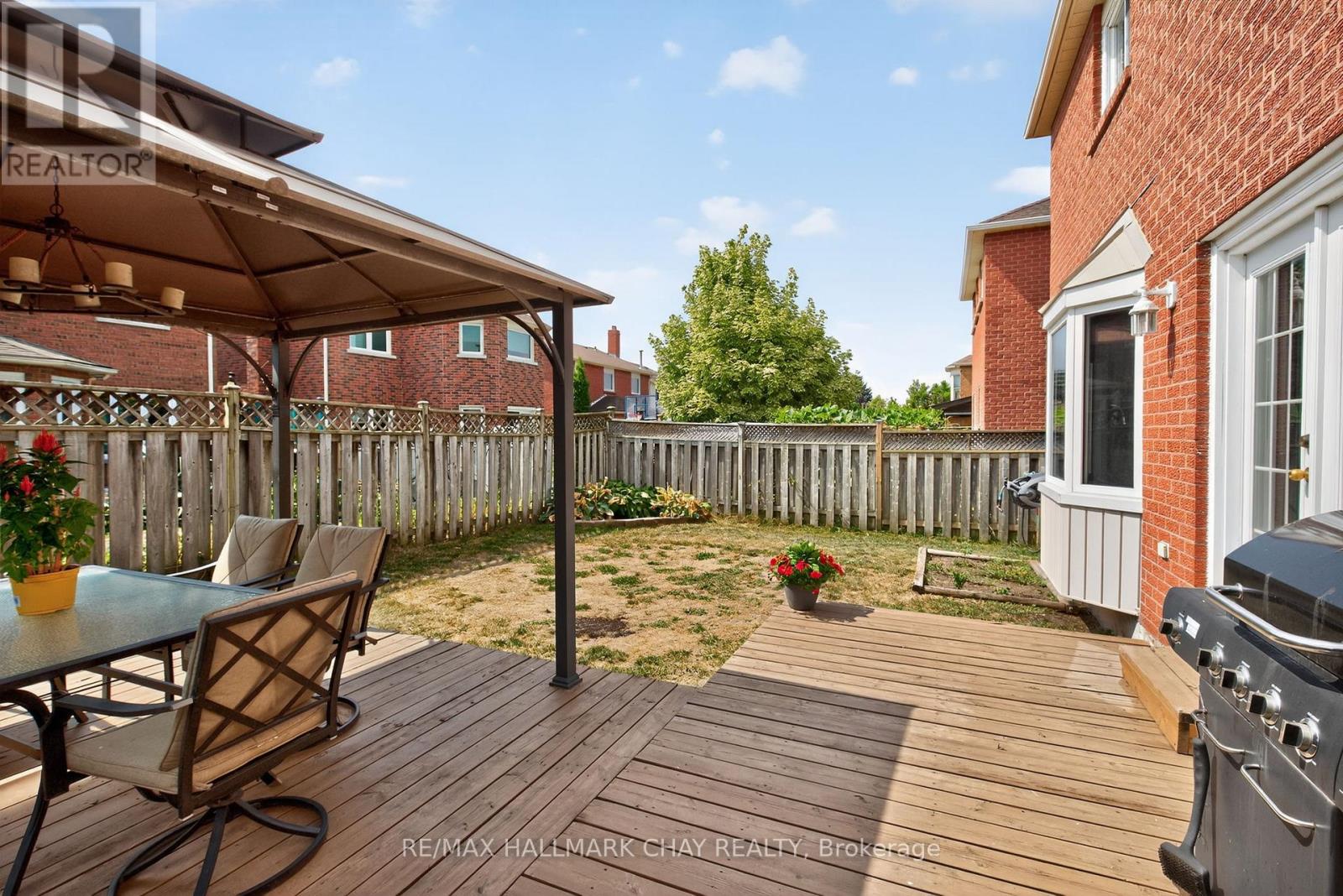 49 Mcdougall Drive, Barrie, Ontario  L4N 7H7 - Photo 46 - S12352784