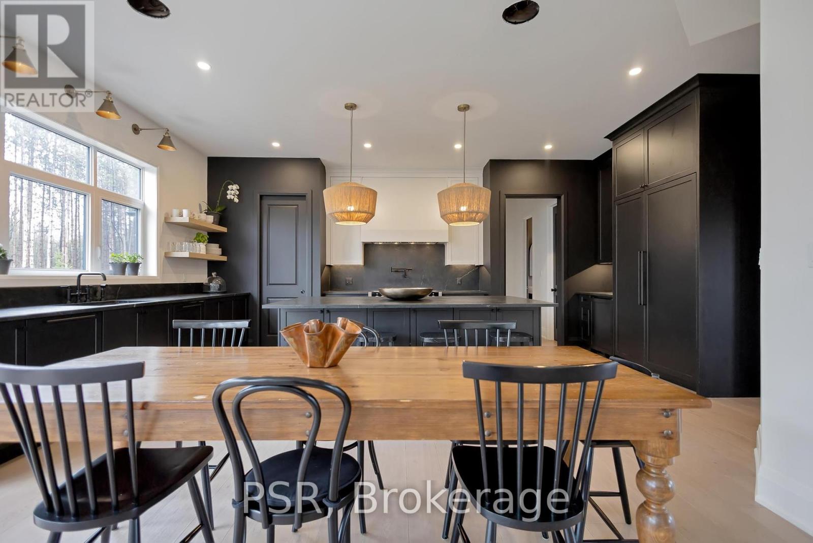72 Georgian Grande Drive, Oro-Medonte, Ontario  L0K 1E0 - Photo 16 - S12352829