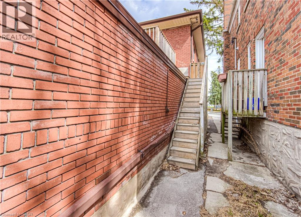744 Queen Street S, Kitchener, Ontario  N2M 1A4 - Photo 11 - 40719715