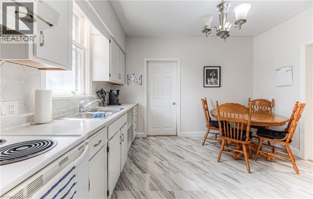744 Queen Street S, Kitchener, Ontario  N2M 1A4 - Photo 29 - 40719715