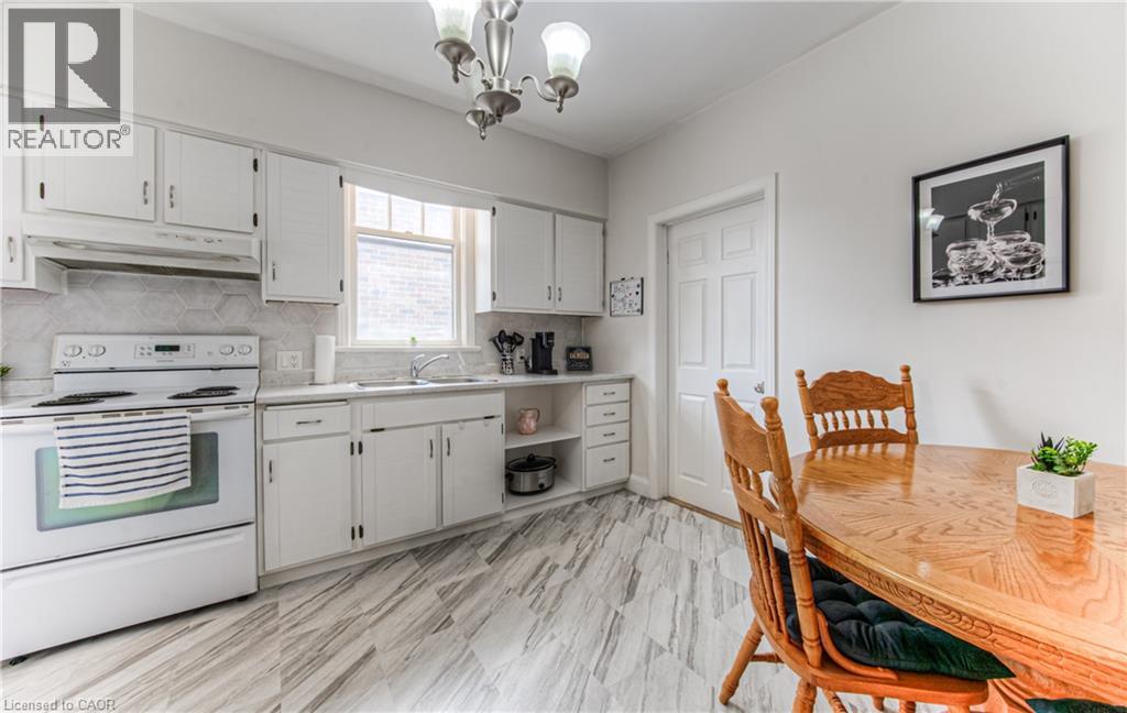 744 Queen Street S, Kitchener, Ontario  N2M 1A4 - Photo 31 - 40719715