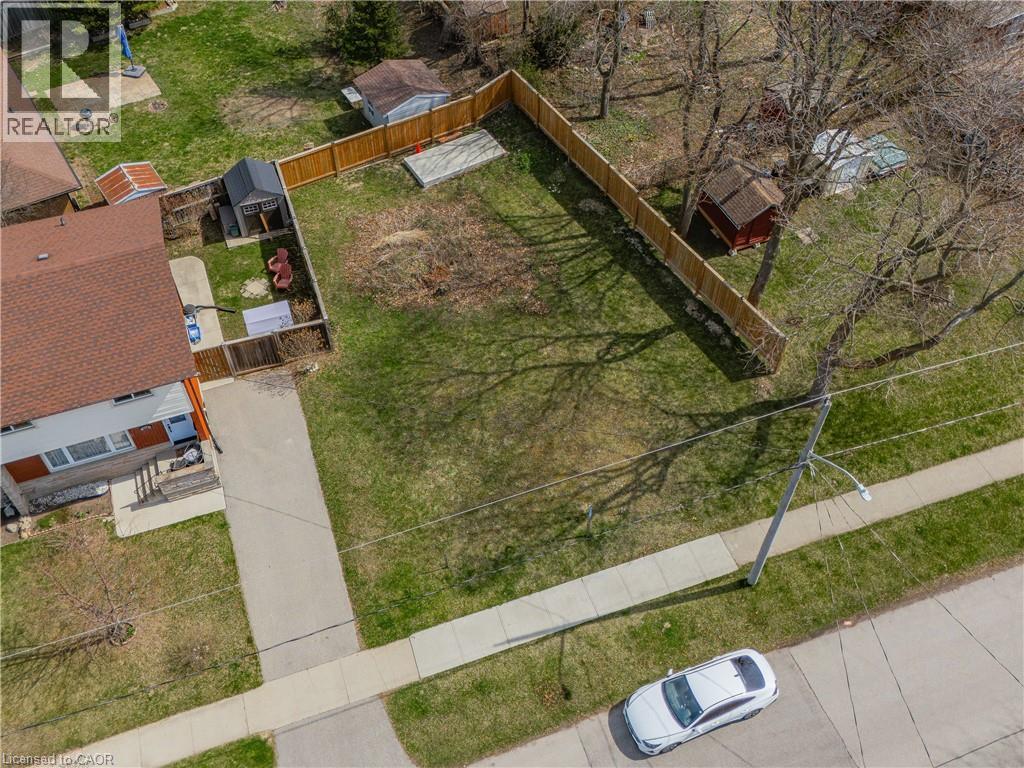 332 Prospect Avenue, Kitchener, Ontario  N2A 1C7 - Photo 4 - 40720156