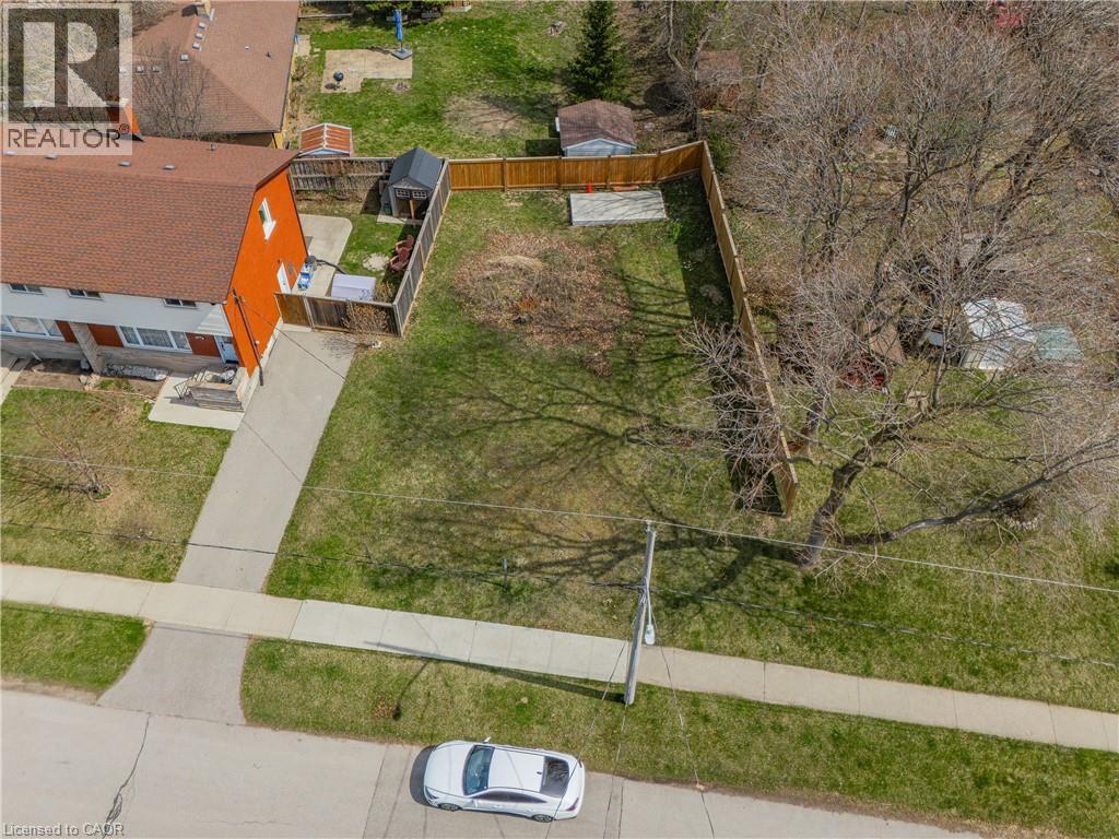332 Prospect Avenue, Kitchener, Ontario  N2A 1C7 - Photo 3 - 40720156