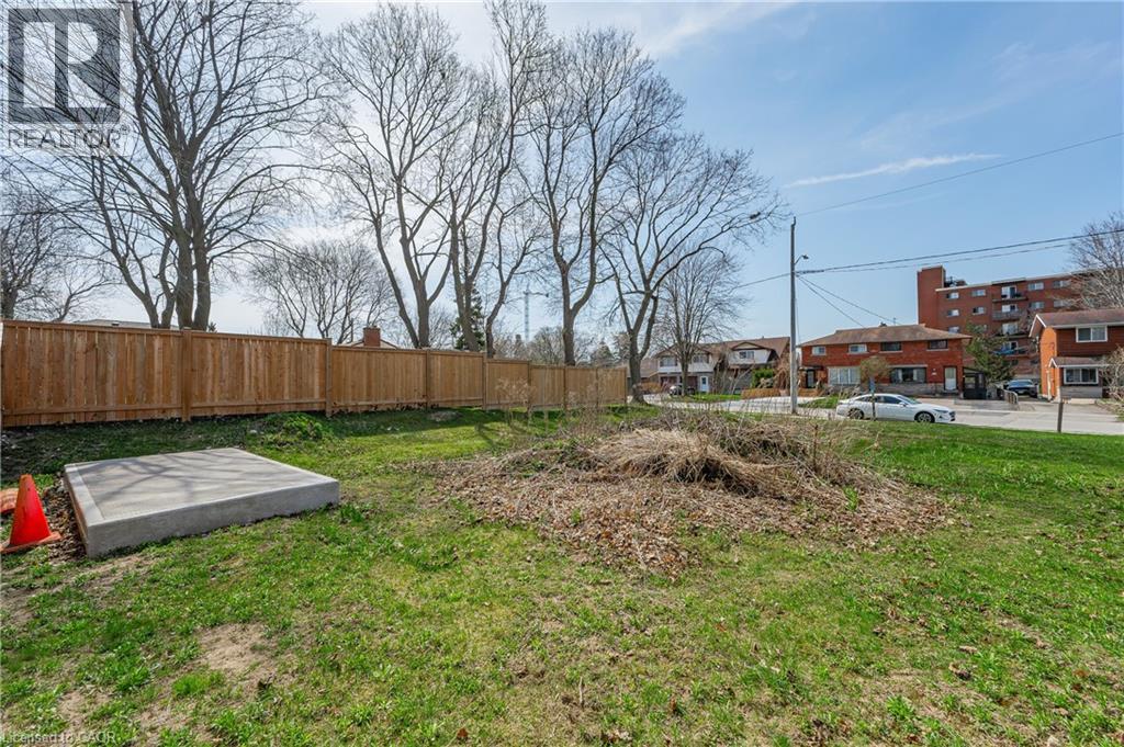 332 Prospect Avenue, Kitchener, Ontario  N2A 1C7 - Photo 11 - 40720156